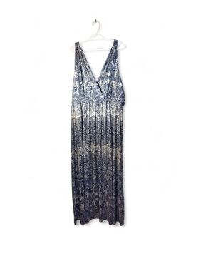 The Pyramid Collection Blue Paisley Maxi Dress
